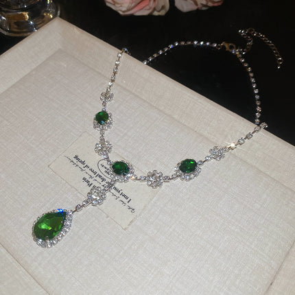 Leaf Zircon Waterdrop Earring And Necklace Set