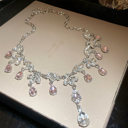 Diamond-encrusted Leaf And Waterdrop Tassel Necklace