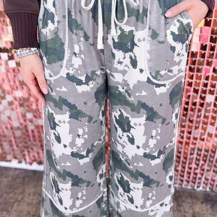 Brown Camo Drawstring Waist Patch Pocket Plus Size Pants