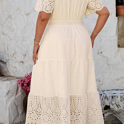 Apricot Plus Size V Neck Lacy Embroidery Patchwork Short Sleeve Maxi Dress