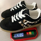 Black / 35