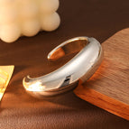 L149 Curved Opening Silver