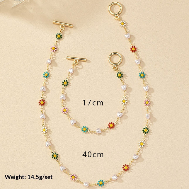 Commuter Colorful Daisy Bracelet And Necklace Set