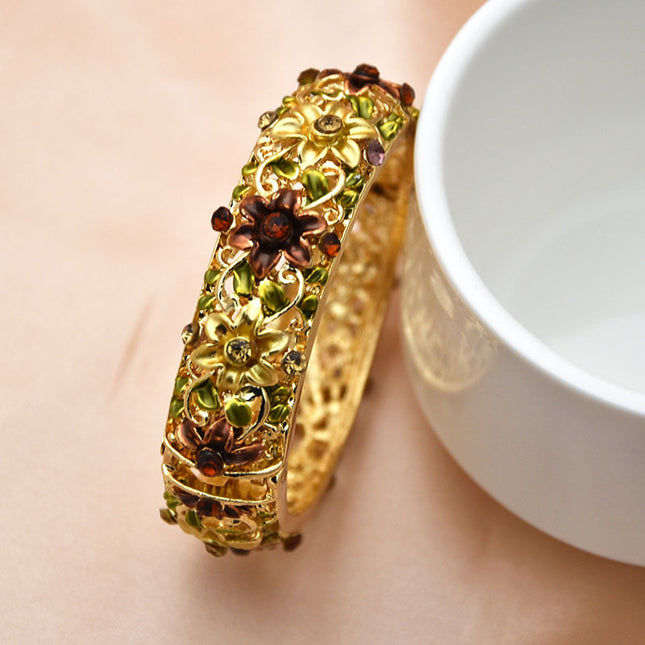 Vintage Court-Style Hand-Painted Bracelet With Diamond-Inlaid Hollow Sea Poppy Design, Entirely Handcrafted