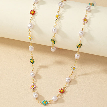 Commuter Colorful Daisy Bracelet And Necklace Set