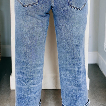 Myosotis Center Seam Cuffed Hem Straight High Waist Jeans