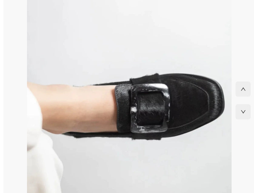 Low-cut Vintage Large Square Button Loafers For Women