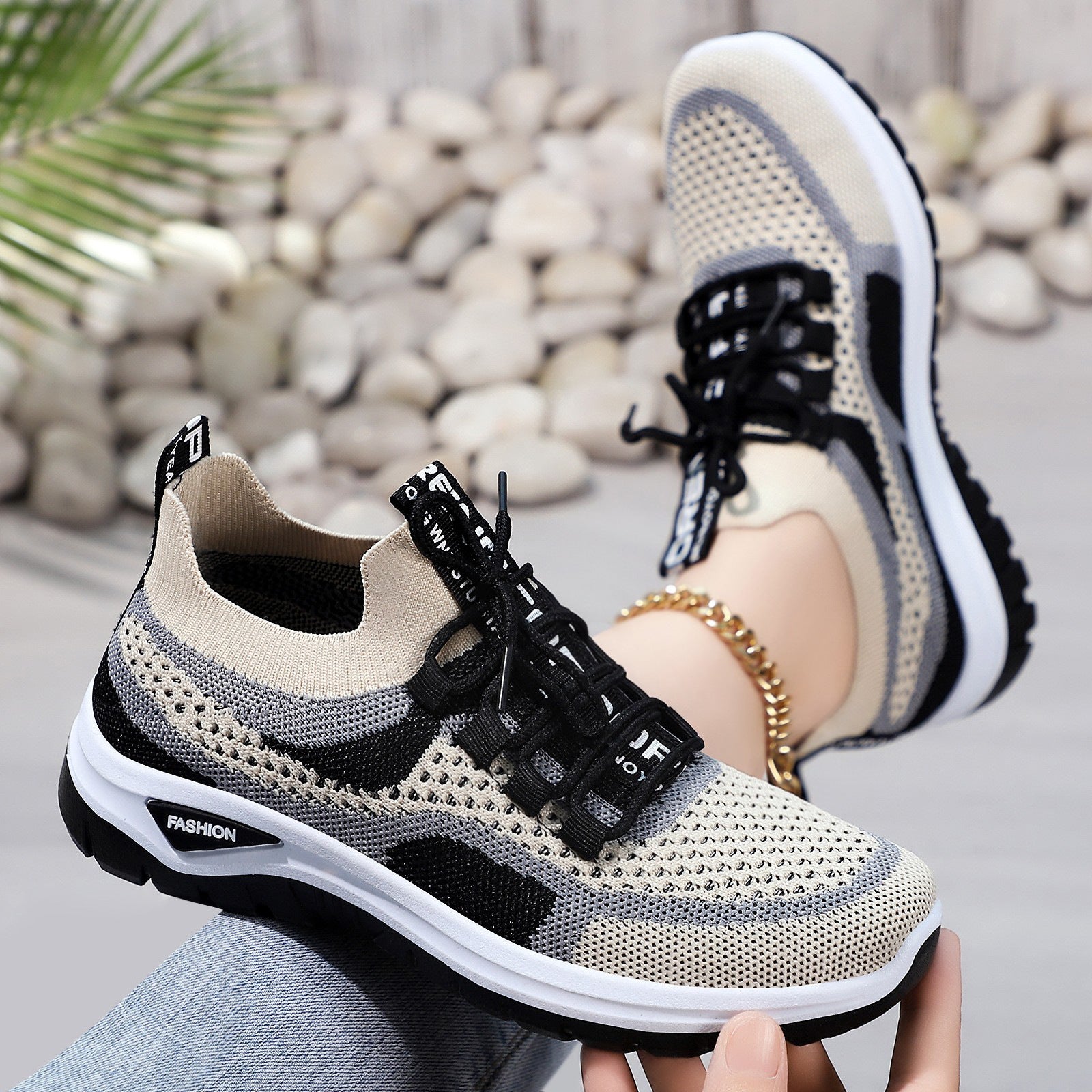Women's Fly Woven Mesh Low-cut Lightweight Comfortable All-match Casual Shoes