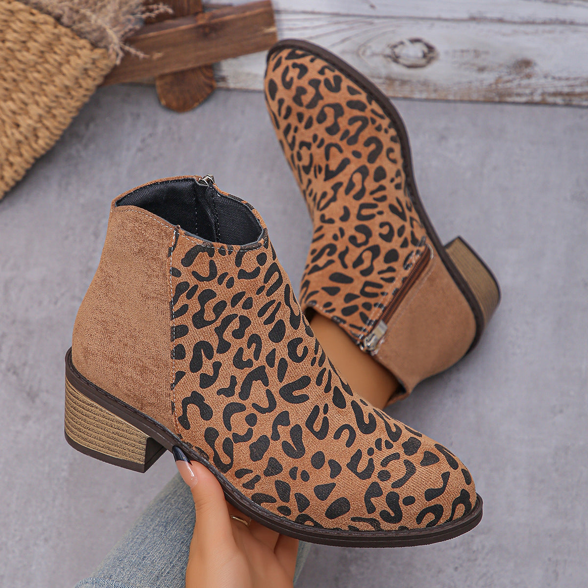 Women's Leopard Print Winter Chelsea Boots