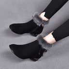 Black / 35
