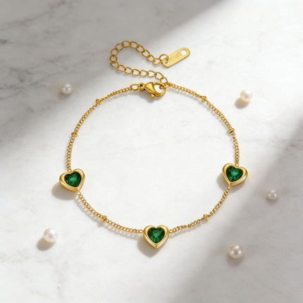 Stainless Steel Necklace And Bracelet With Inlaid Green Diamond Hearts
