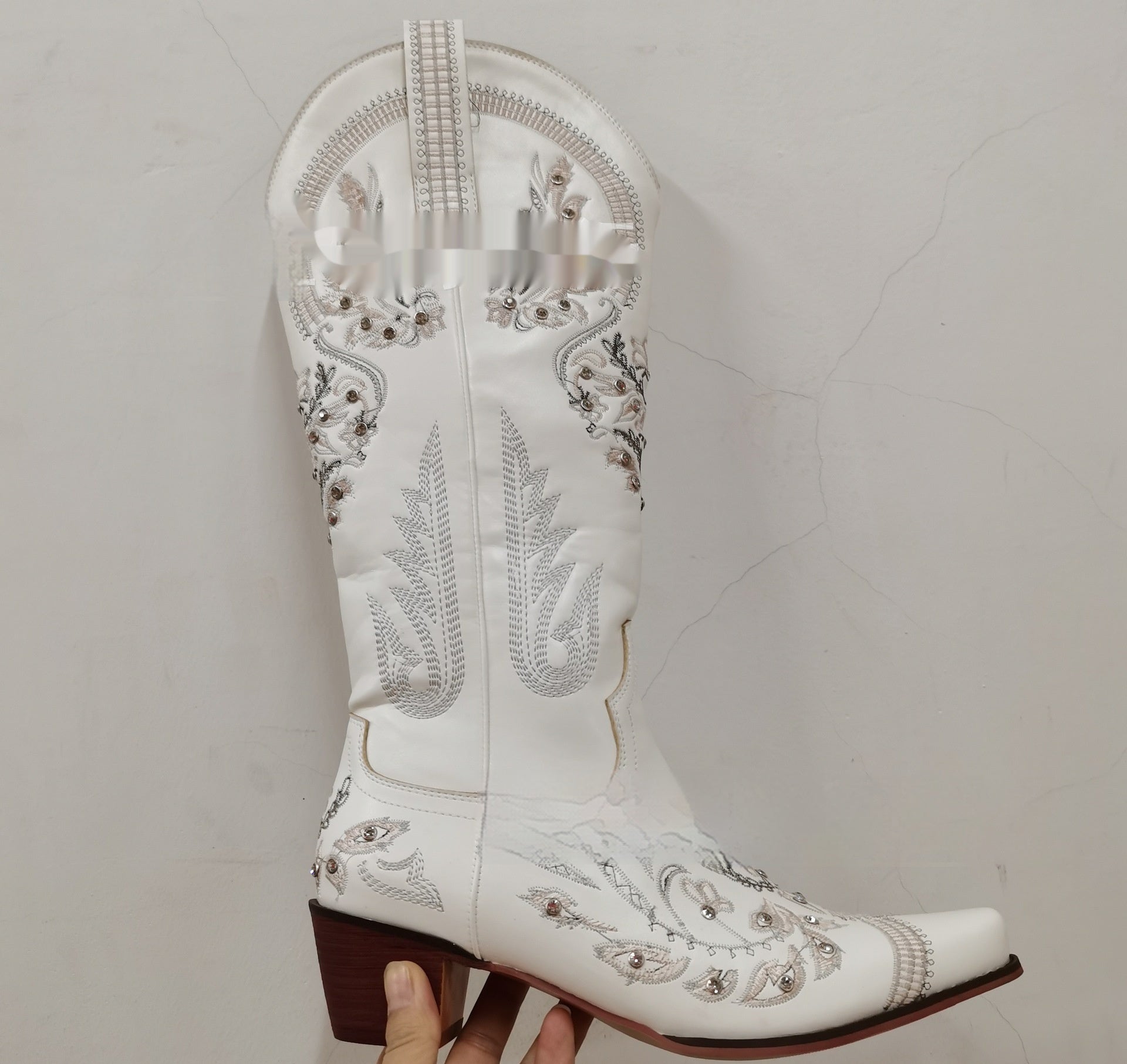 Embroidered Rhinestone Thick High Heel Side Zipper High-top Boots