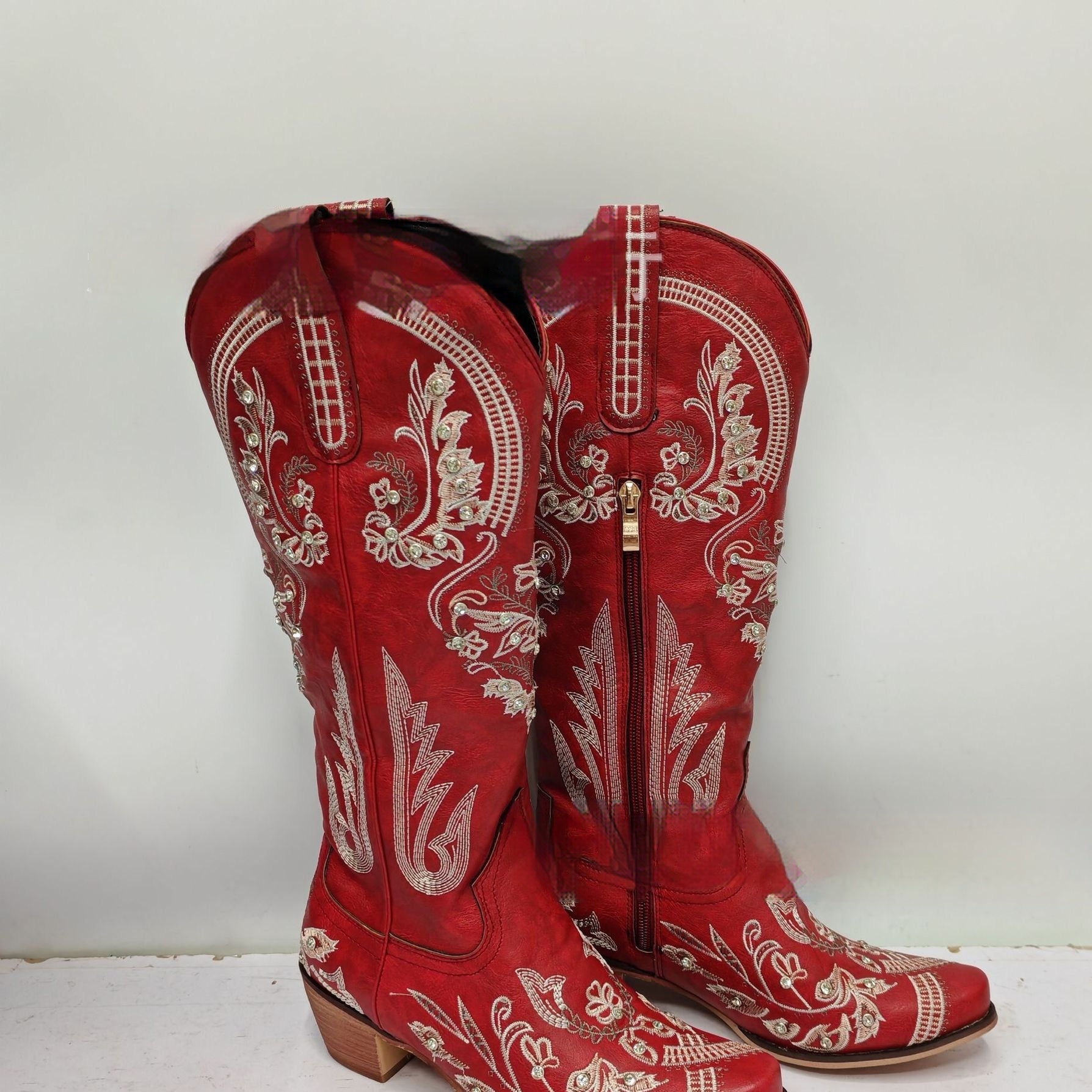 Embroidered Rhinestone Thick High Heel Side Zipper High-top Boots