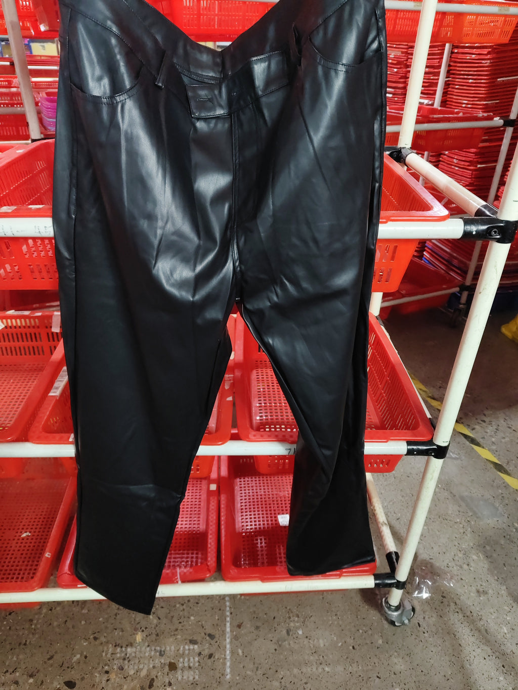 Solid Color PU Elastic Leisure Men Leather Pants