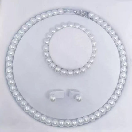 Light-luxury Fashionable Three-piece Set Necklace Bracelet And Earrings