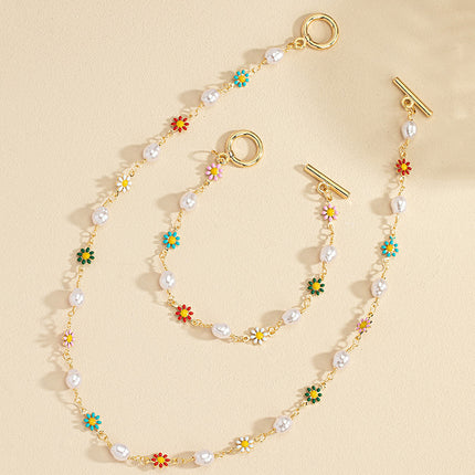 Commuter Colorful Daisy Bracelet And Necklace Set