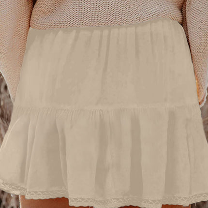 White Plus Size Frilled Elastic Waist Lace Trim Boho Ruffled Shorts