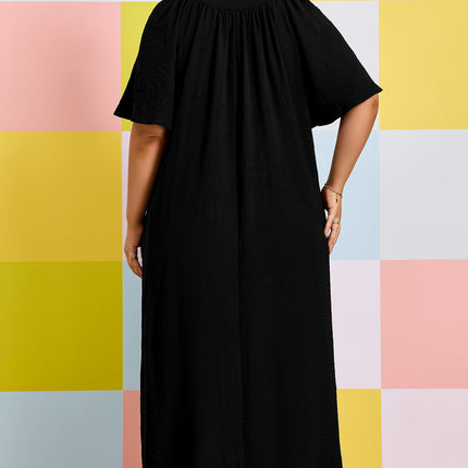 Black Plus Size Solid Color Notched Neck Short Sleeve Loose Dress